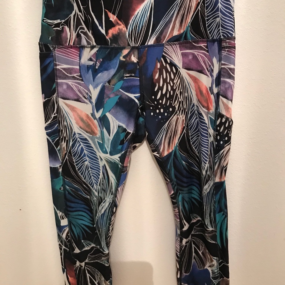 COPY - Rbx capris leggings NWT